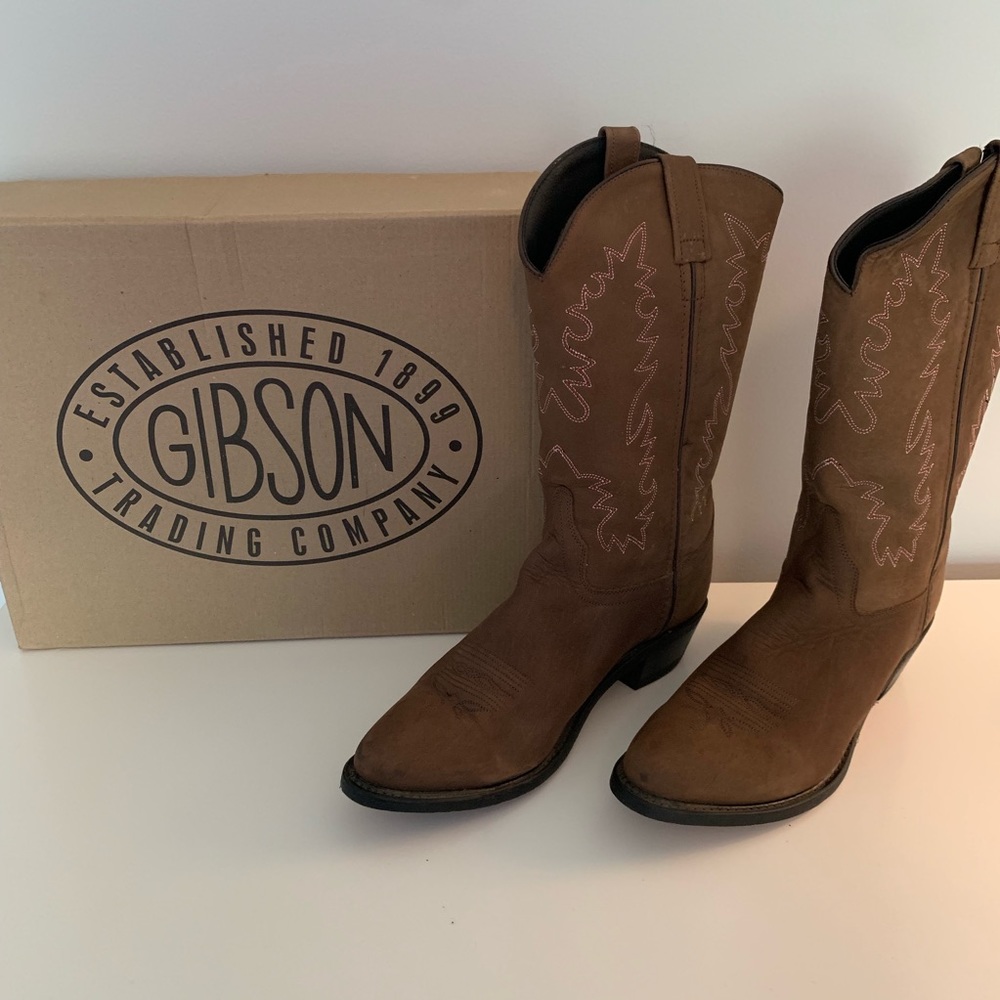 Gibson brand Cowboy Boots